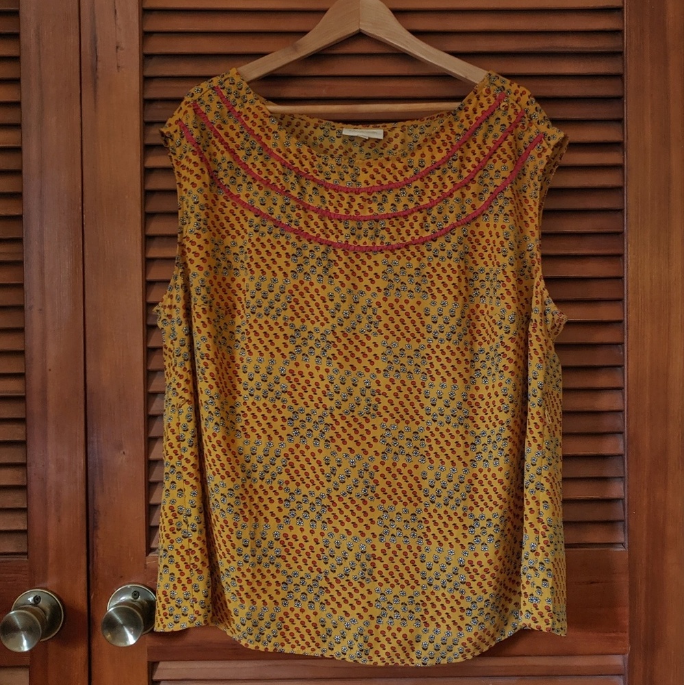 Cap sleeve chiffon blouse